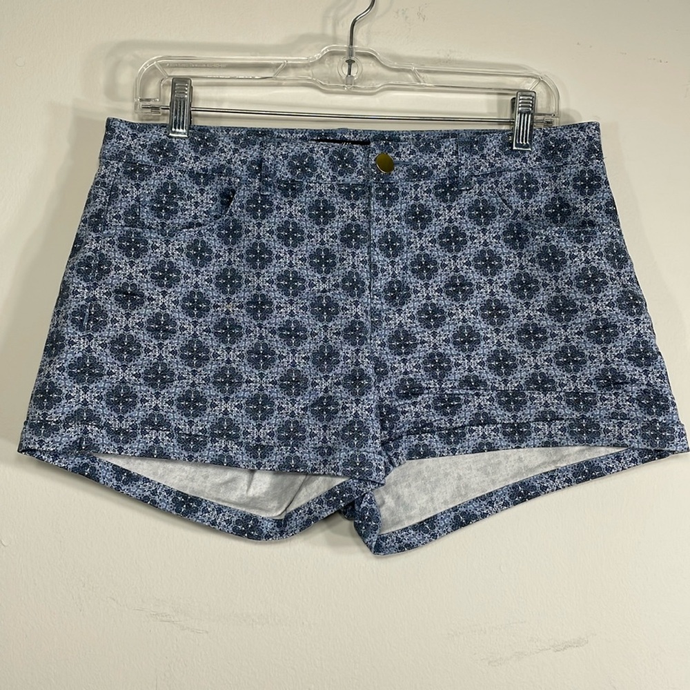 H&M Women’s mini short size:8